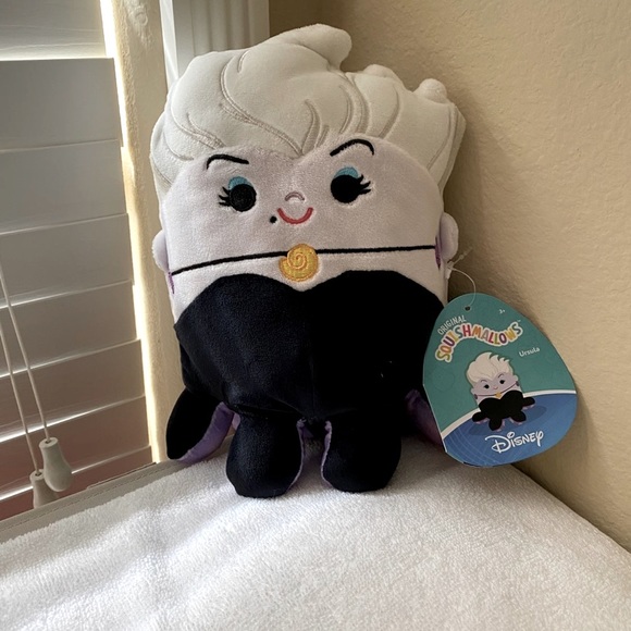 6.5” Disney Ursula Squishmallow - Picture 2 of 5